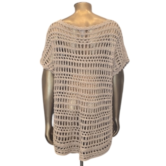 Beige Beauty - Picture 3 of 6